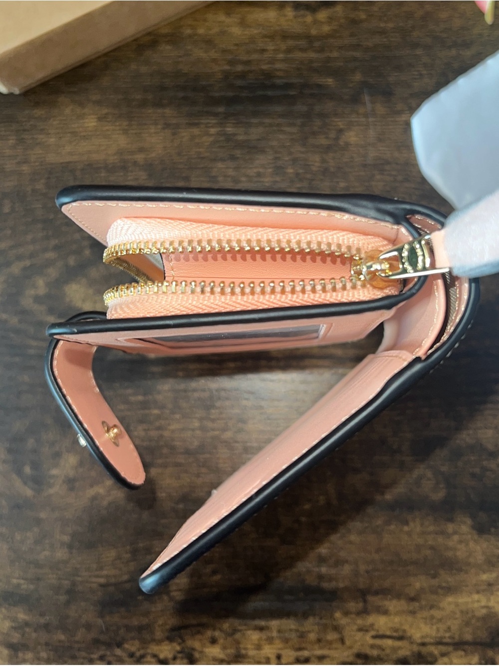 New COACH Medium Corner Zip Wallet In Pretty Signature Canvas - Picture 8 of 10